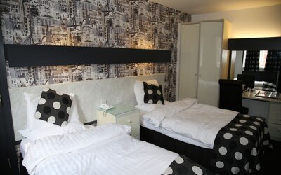Inn On The Prom Hotel