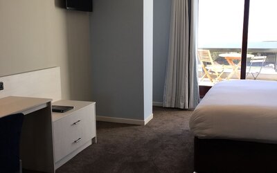 Dalmeny Resort Hotel