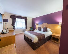 The Everglades Park Hotel