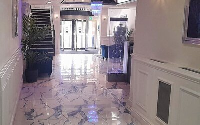 The Hillcrest Hotel