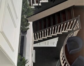 The Hillcrest Hotel
