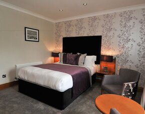 The Hillcrest Hotel