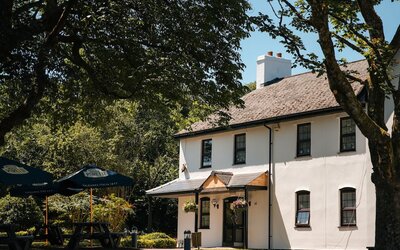 The Coach & Horses Hotel