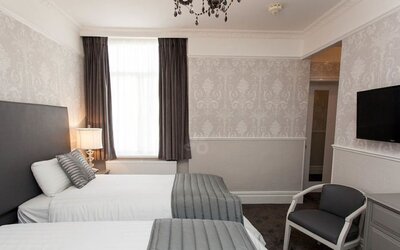 Lincoln House Hotel