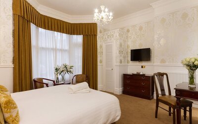 Lincoln House Hotel