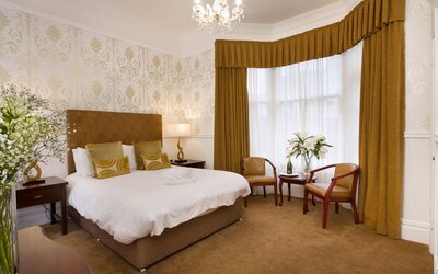 Lincoln House Hotel