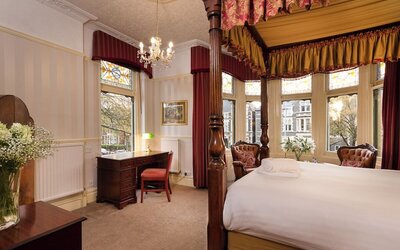 Lincoln House Hotel