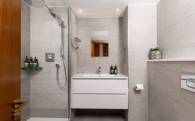 voco St David's Cardiff by IHG