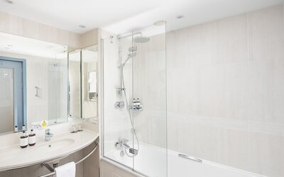 voco St David's Cardiff by IHG