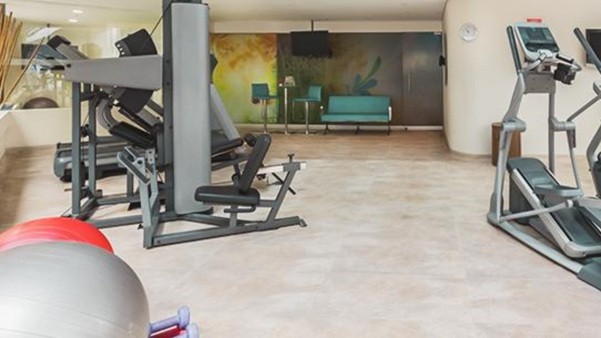 Four Points by Sheraton Medellin