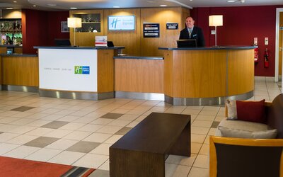 Holiday Inn Express Swansea - East by IHG