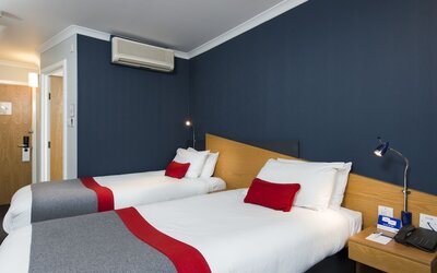Holiday Inn Express Swansea - East by IHG