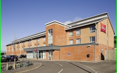 ibis Swansea