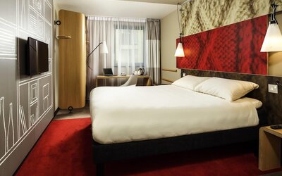 ibis Swansea