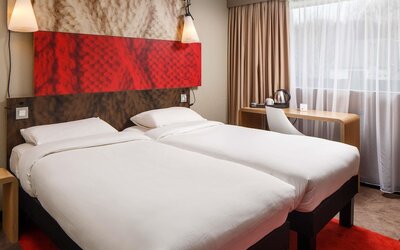 ibis Swansea