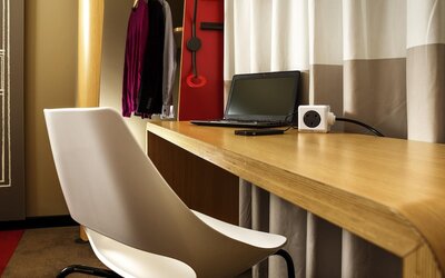 ibis Swansea