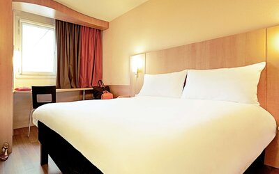 ibis Swansea