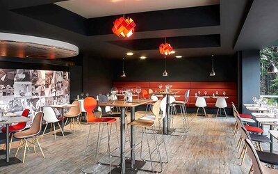 ibis Swansea