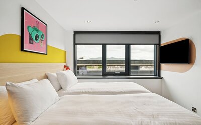 Garner Edinburgh Haymarket by IHG