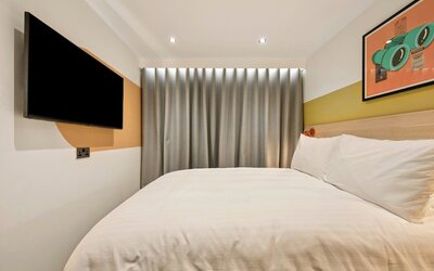 Garner Edinburgh Haymarket by IHG