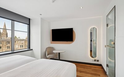 Garner Edinburgh Haymarket by IHG