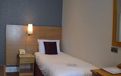 Best Western Kings Manor Hotel
