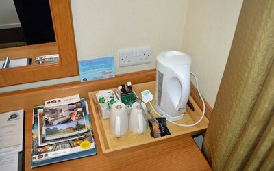 Best Western Kings Manor Hotel