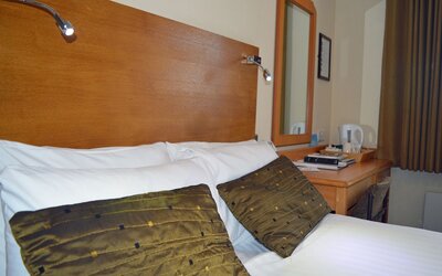 Best Western Kings Manor Hotel