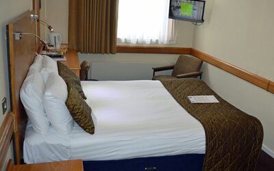 Best Western Kings Manor Hotel