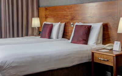 Best Western Kings Manor Hotel