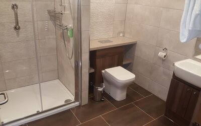 Best Western Kings Manor Hotel