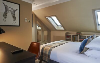 Kimpton Charlotte Square by IHG