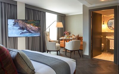 Kimpton Charlotte Square by IHG