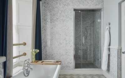 Kimpton Charlotte Square by IHG