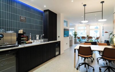 PREMIER SUITES Edinburgh Fountain Court