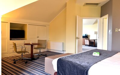 Holiday Inn Glasgow East Kilbride by IHG