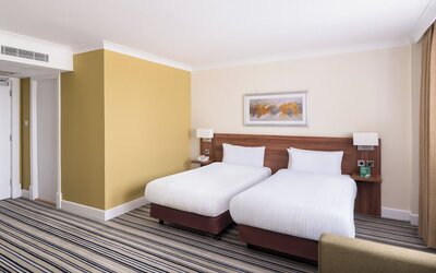 Holiday Inn Glasgow East Kilbride by IHG