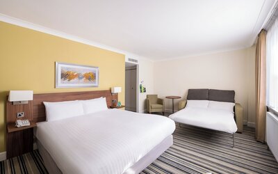 Holiday Inn Glasgow East Kilbride by IHG