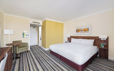 Holiday Inn Glasgow East Kilbride by IHG