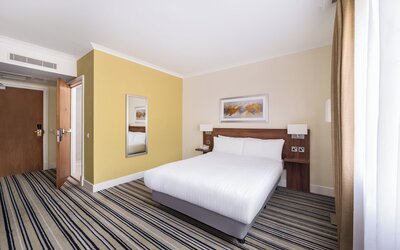 Holiday Inn Glasgow East Kilbride by IHG