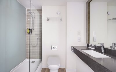 Holiday Inn Glasgow East Kilbride by IHG