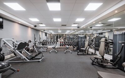 Holiday Inn Glasgow East Kilbride by IHG