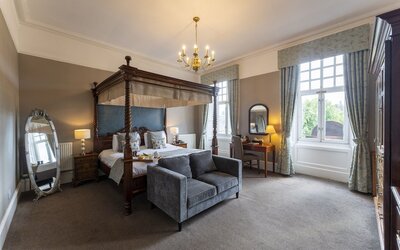 Sherbrooke Castle Hotel
