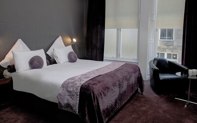 Carmelite Hotel