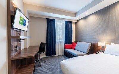 Holiday Inn Express Aberdeen Airport by IHG