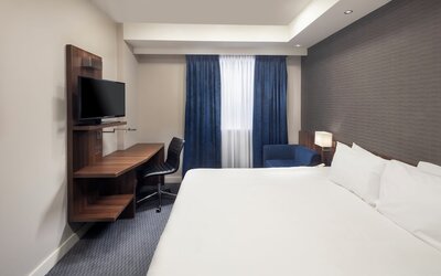 Holiday Inn Express Aberdeen Airport by IHG