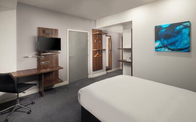 Holiday Inn Express Aberdeen Airport by IHG