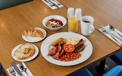 Holiday Inn Express Aberdeen Airport by IHG