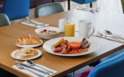 Holiday Inn Express Aberdeen Airport by IHG