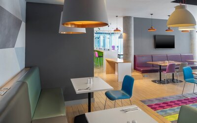 Holiday Inn Express Aberdeen Airport by IHG